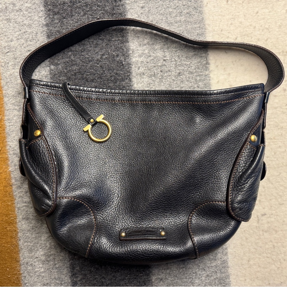 Salvatore Ferragamo Black Leather Vintage Shoulder Bag